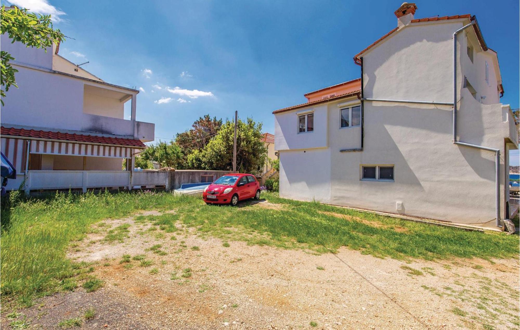 Nice Apartment In Rab With Kitchen Barbat na Rabu 外观 照片